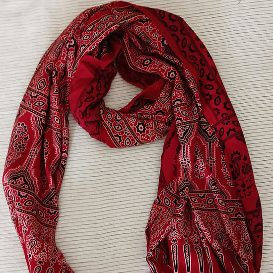 Ajrakh print on soft cotton stole