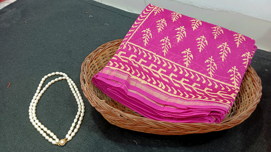 Chanderi Silk Cotton Sari With Dabu Print