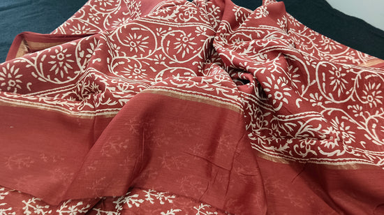 Chanderi Silk Cotton Sari With Dabu Print