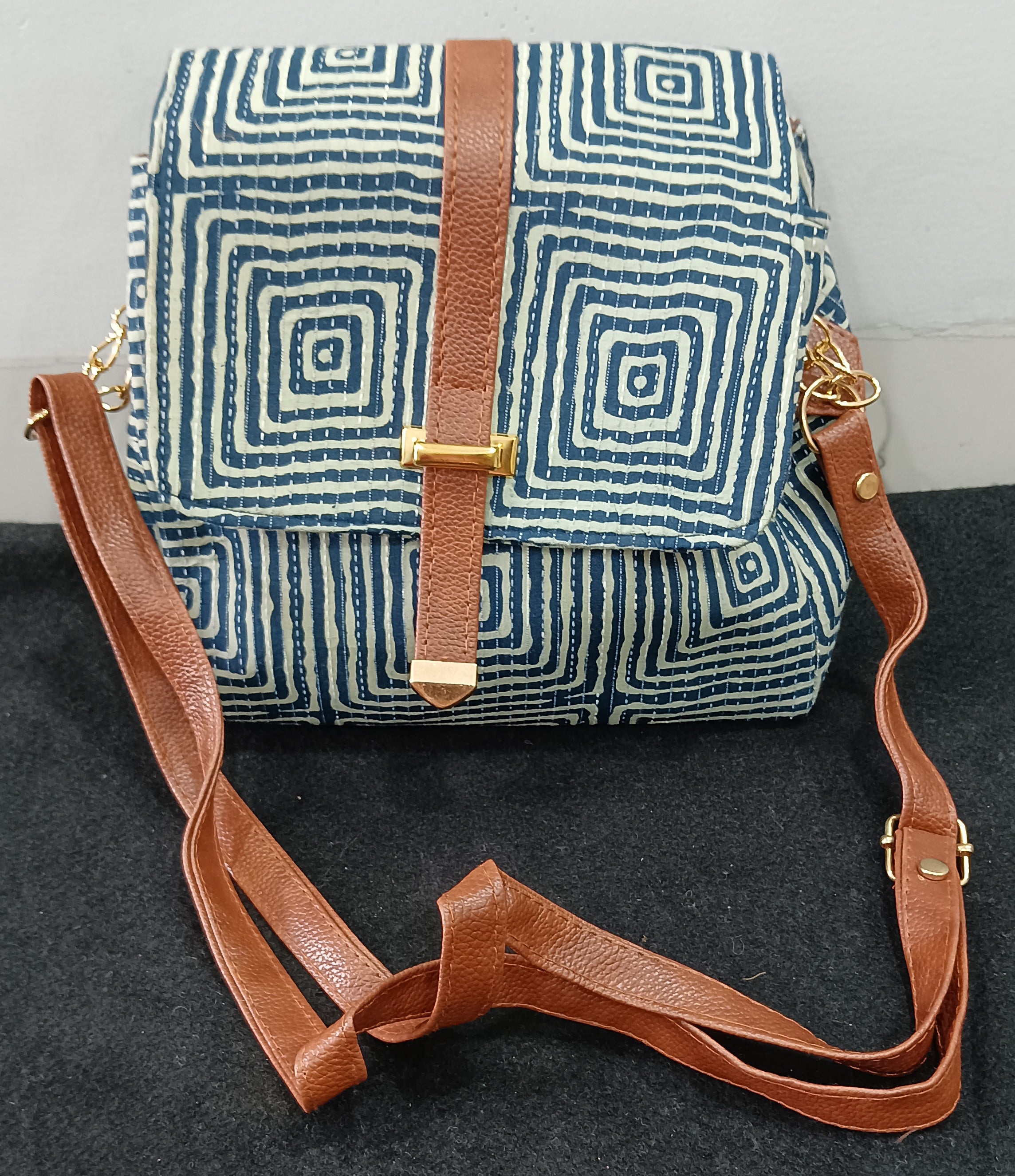 Tote Bag In Natural Color With Handwork – Kritenya-Handwoven & Handcrafted  accessories.